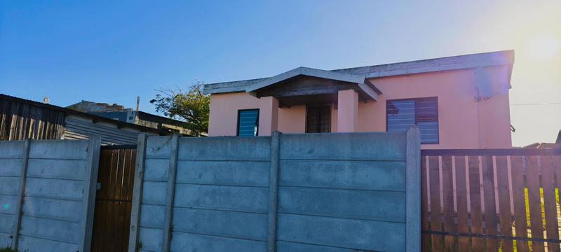 2 Bedroom Property for Sale in Pacaltsdorp Western Cape